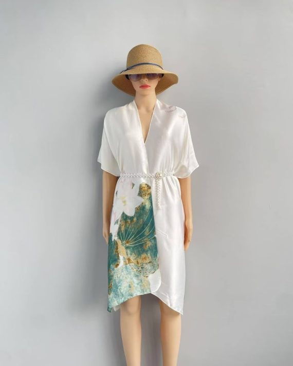 Dusken White Wedding Scarf by Bandano Pakistan